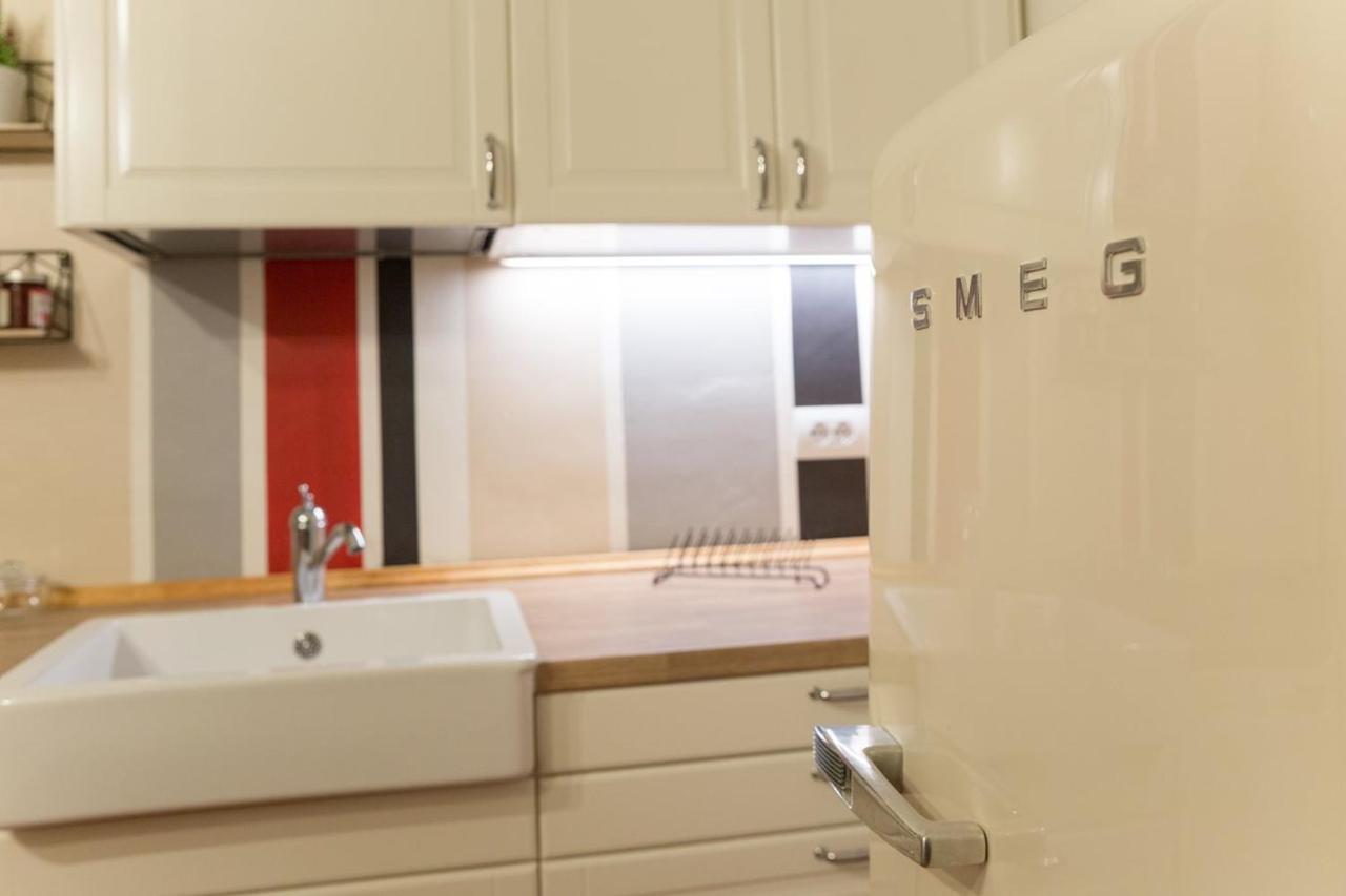 Charm Apartment Пиетрасанта Екстериор снимка
